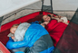a engrenagem de acampamento do sono do tempo frio do poliéster 190T isolou a almofada do sono para Backpacking